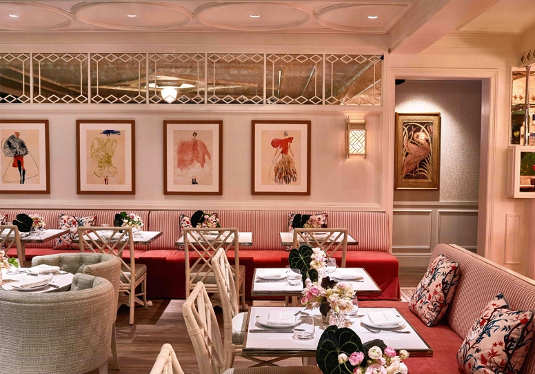 Interior de restaurante con arquitectura Art Déco clásica y detalles exclusivos en Miam