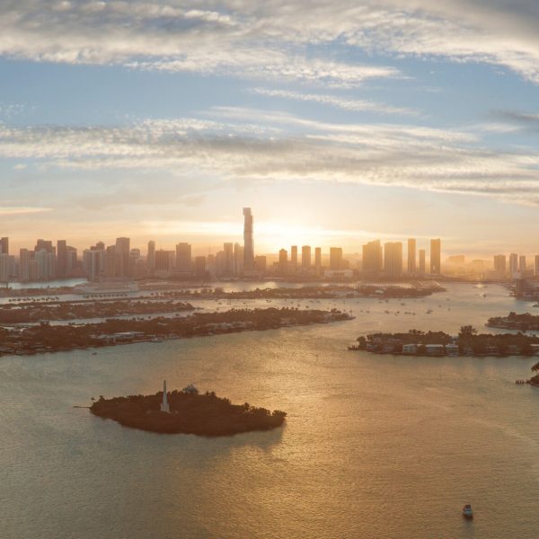 PMG_WaldorfAstoriaResidencesMiami_BuildingSunset