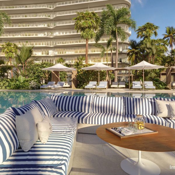 The Beach Tower Pool Sunken Lounge